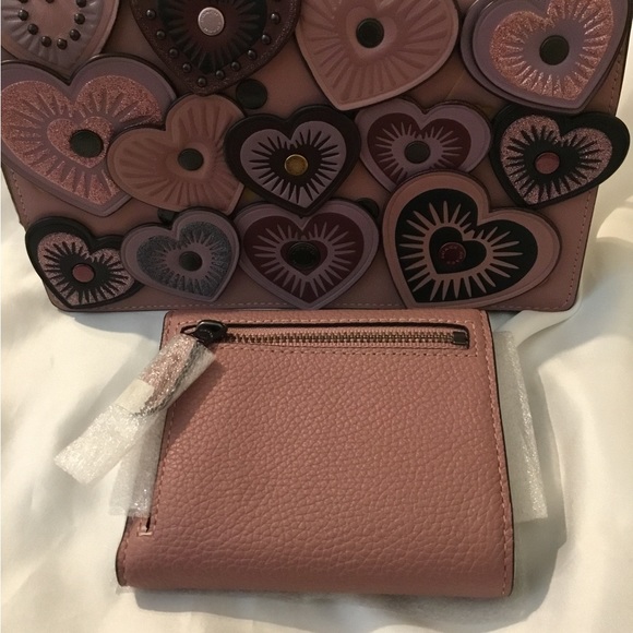 NWT Coach Dusty Rose Heart Fold-over Crossbody Clutch & RARE Matching Wallet Set - Picture 7 of 16